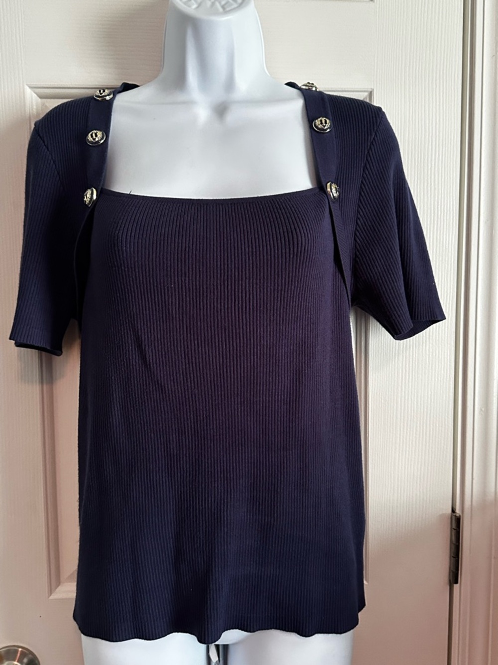 Square-Neck Ribbed Short Sleeve Top in Navy